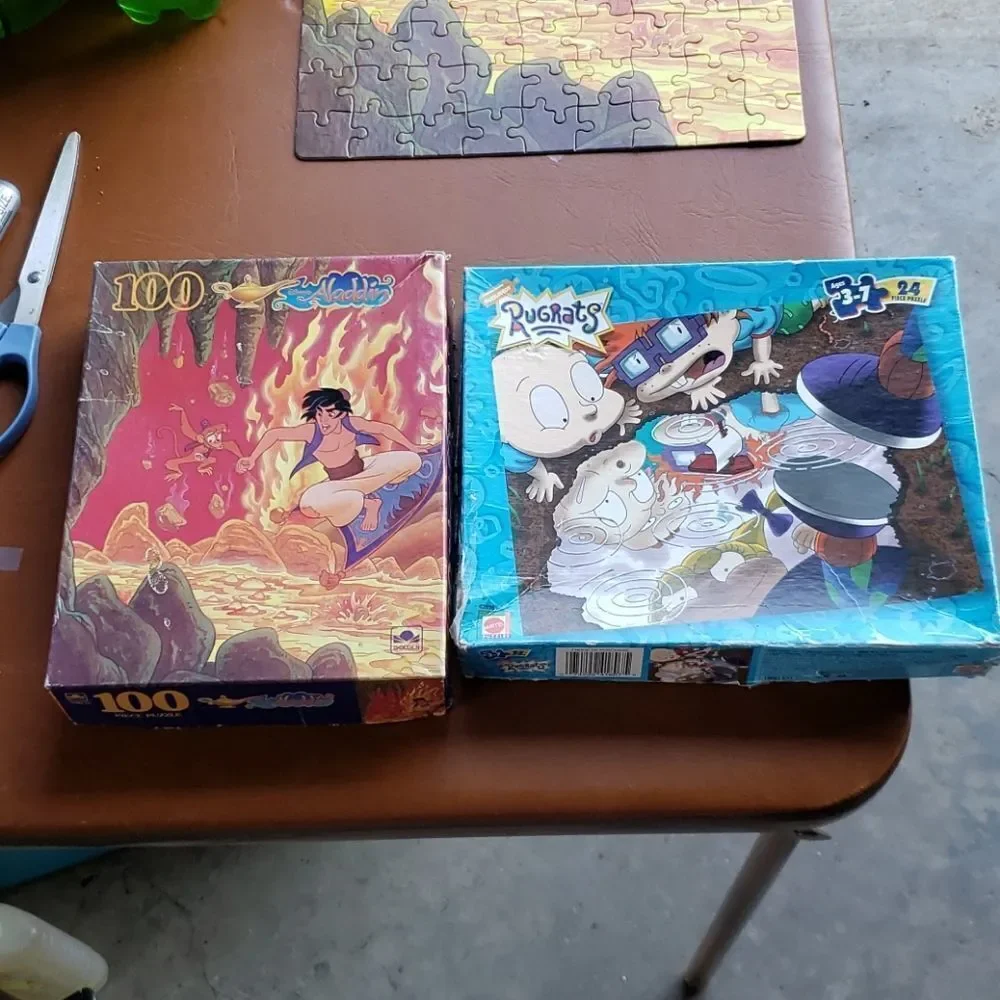 Lot of 2 Kids Vintage Jigsaw Puzzles - Aladdin and Rugrats